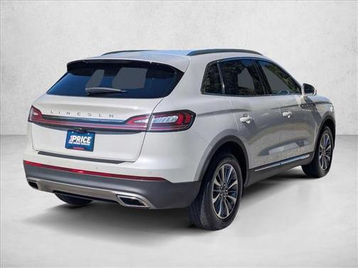 Ceramic Pearl Metallic Tinted Clearcoat 2022 Lincoln Nautilus Standard