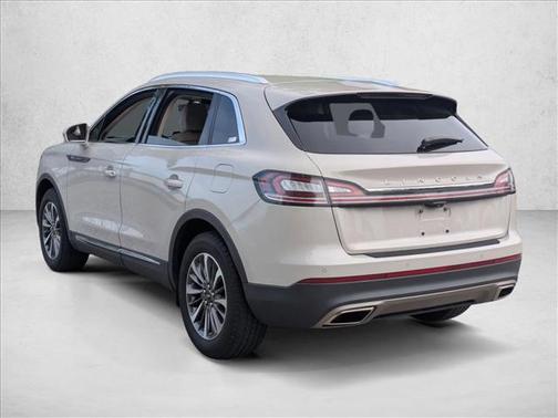 2022 Lincoln Nautilus Standard