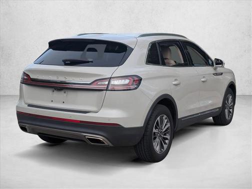 2022 Lincoln Nautilus Standard