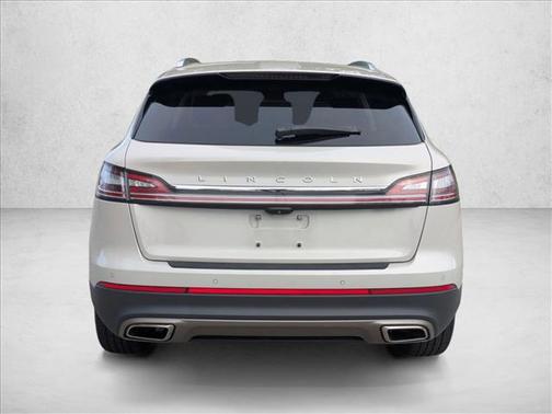 2022 Lincoln Nautilus Standard