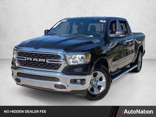 Diamond Black Crystal Pearlcoat 2022 RAM 1500 Big Horn/Lone Star