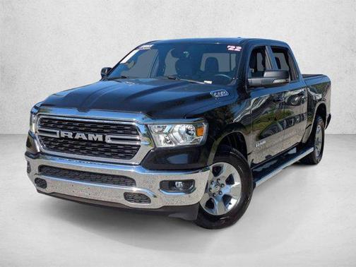 Diamond Black Crystal Pearlcoat 2022 RAM 1500 Big Horn/Lone Star