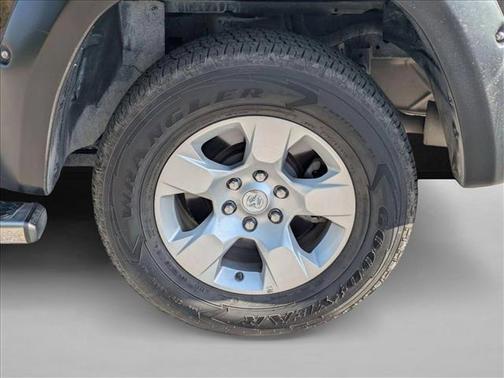 Diamond Black Crystal Pearlcoat 2022 RAM 1500 Big Horn/Lone Star