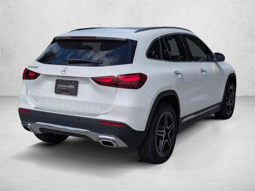 Polar White 2026 Mercedes-Benz GLA 250 4MATIC