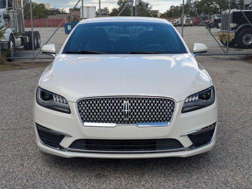 2018 Lincoln MKZ Premiere