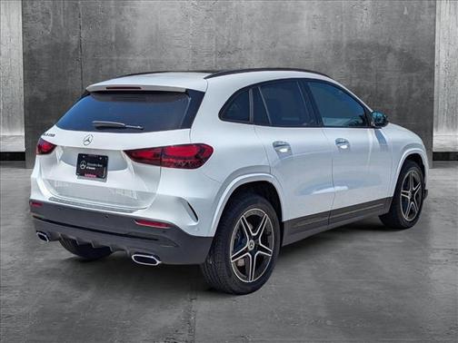 2025 Mercedes-Benz GLA 250 Base