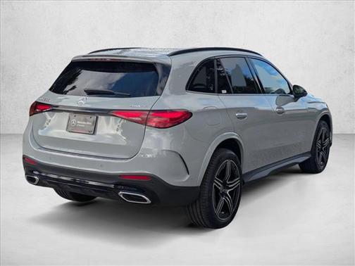 2026 Mercedes-Benz GLC 300 4MATIC