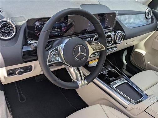 2025 Mercedes-Benz GLA 250 Base