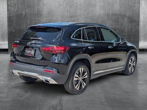 2025 Mercedes-Benz GLA 250 Base