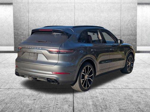 2021 Porsche Cayenne Turbo