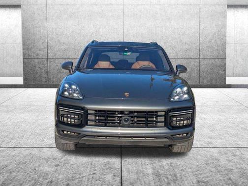 2021 Porsche Cayenne Turbo