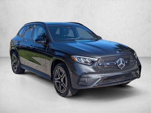 Graphite Grey Metallic 2025 Mercedes-Benz GLC 300 Base