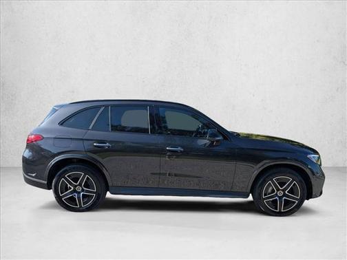Graphite Grey Metallic 2025 Mercedes-Benz GLC 300 Base