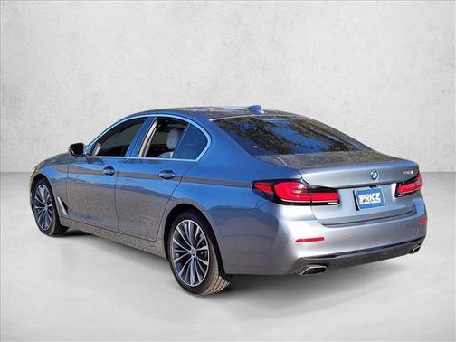 2022 BMW 530 i