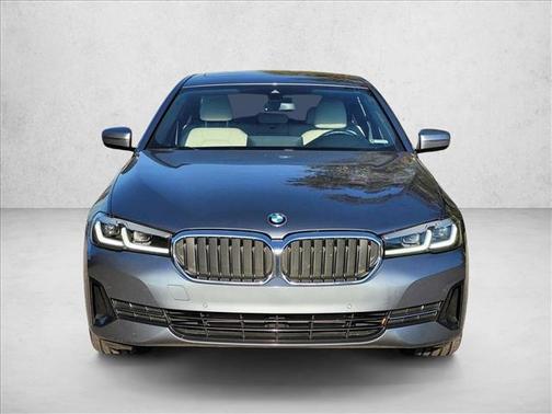 2022 BMW 530 i