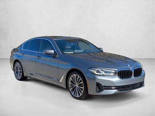 2022 BMW 530 i