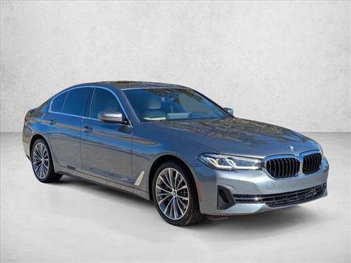 2022 BMW 530 i