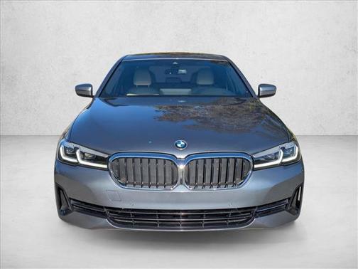 2022 BMW 530 i