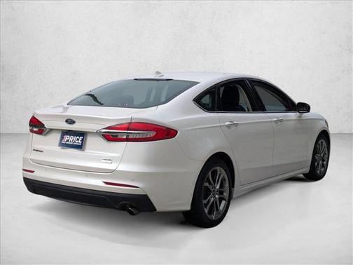 2020 Ford Fusion SEL