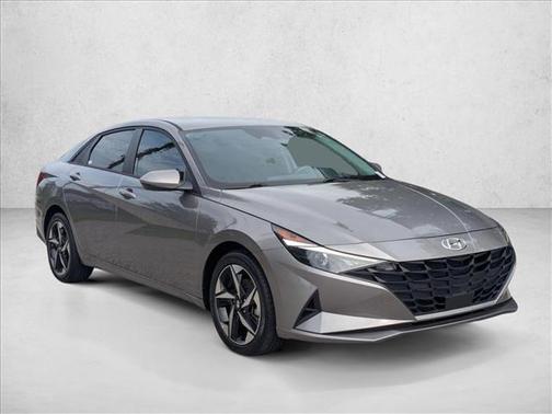 Fluid Metal 2023 Hyundai ELANTRA SEL