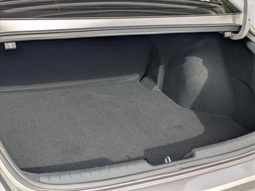 Fluid Metal 2023 Hyundai ELANTRA SEL