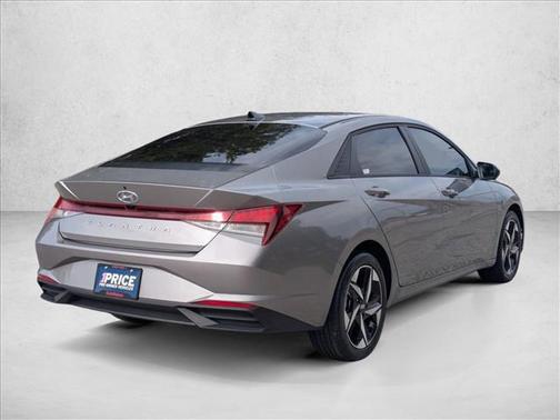 Fluid Metal 2023 Hyundai ELANTRA SEL