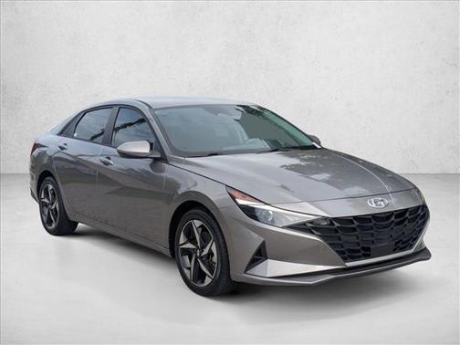 Fluid Metal 2023 Hyundai ELANTRA SEL