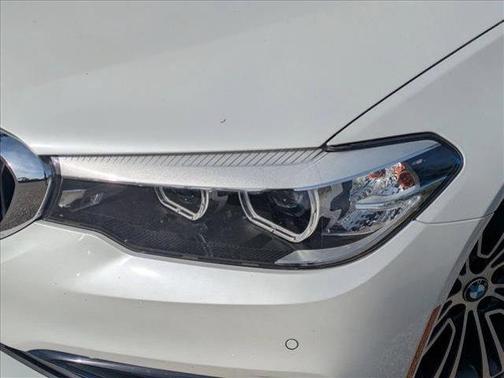 2019 BMW 530e iPerformance