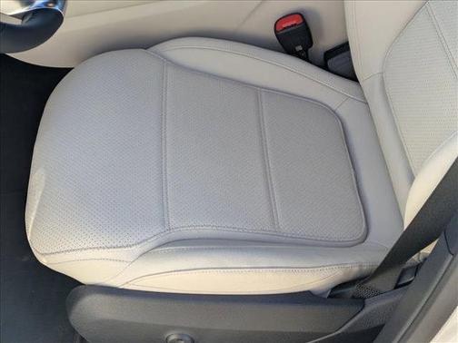 2026 Mercedes-Benz GLC 300 Base