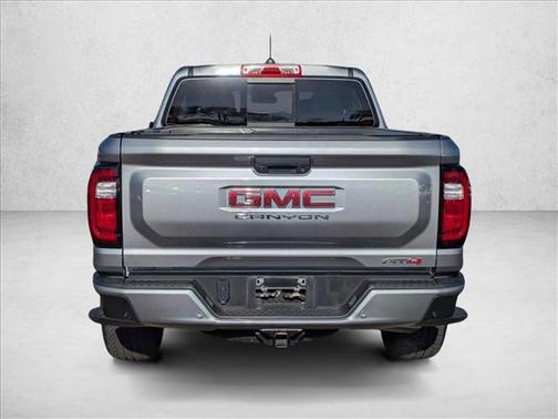 2023 GMC Canyon AT4
