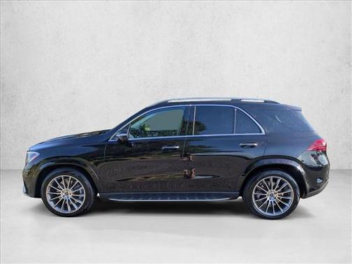 Obsidian Black Metallic 2026 Mercedes-Benz GLE 450 4MATIC