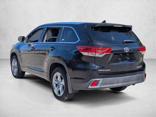Midnight Black Metallic 2019 Toyota Highlander Limited