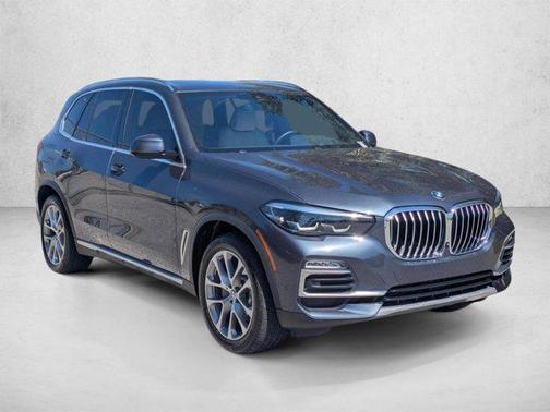 Arctic Gray Metallic 2021 BMW X5 sDrive40i