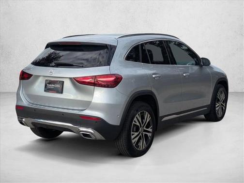 2025 Mercedes-Benz GLA 250 4MATIC