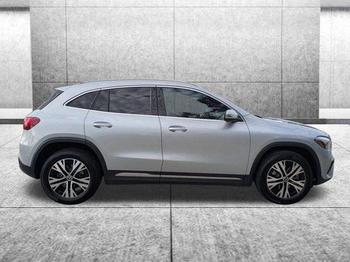 2025 Mercedes-Benz GLA 250 4MATIC