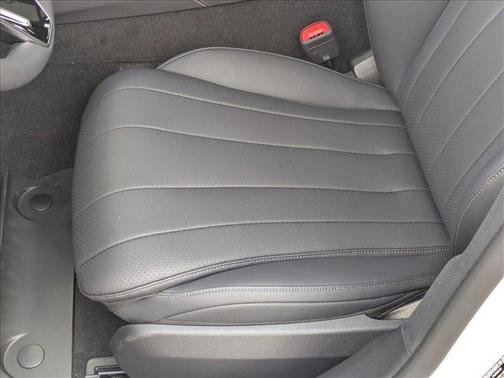 2025 Mercedes-Benz E-Class 4MATIC