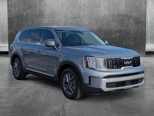 2024 Kia Telluride LX