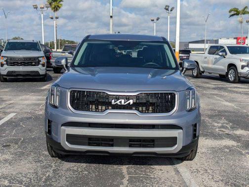 2024 Kia Telluride LX