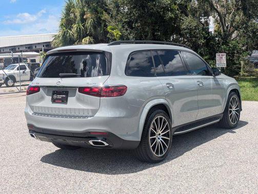2026 Mercedes-Benz GLS 450 4MATIC
