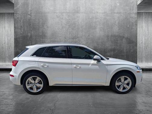 2019 Audi Q5 2.0T Premium Plus