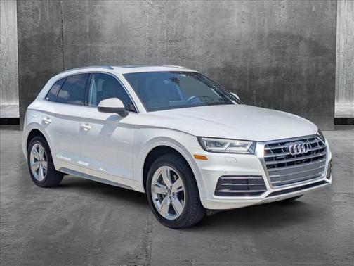 2019 Audi Q5 2.0T Premium Plus