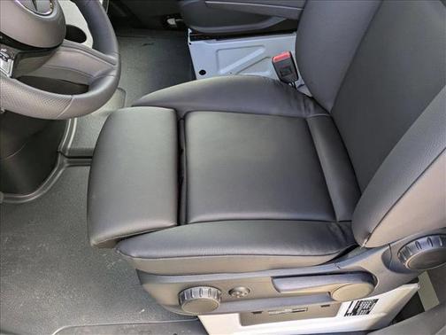 2026 Mercedes-Benz Sprinter 2500 Standard Roof