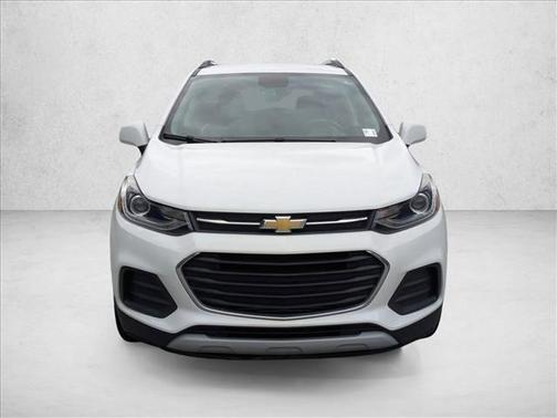 Summit White 2021 Chevrolet Trax LT