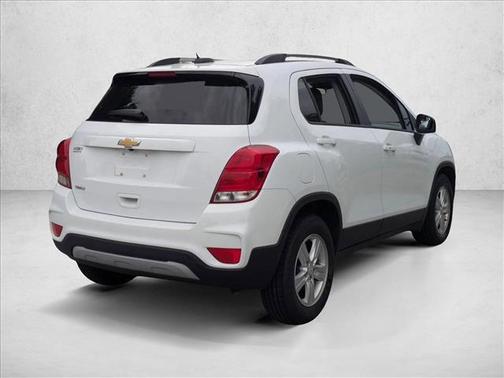 Summit White 2021 Chevrolet Trax LT