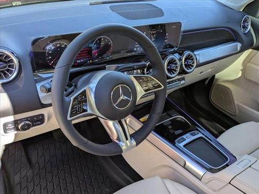 MANUFAKTUR Patagonia Red Metallic 2026 Mercedes-Benz GLB 250 Base