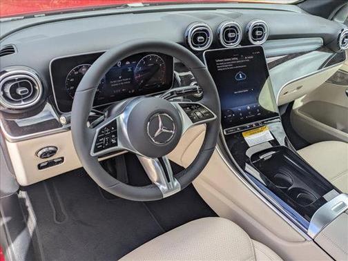 2026 Mercedes-Benz GLC 300 4MATIC
