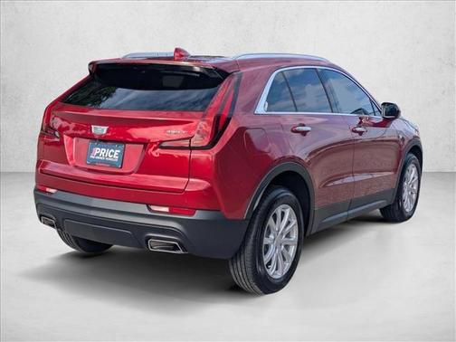 Infrared Tintcoat 2022 Cadillac XT4 Luxury