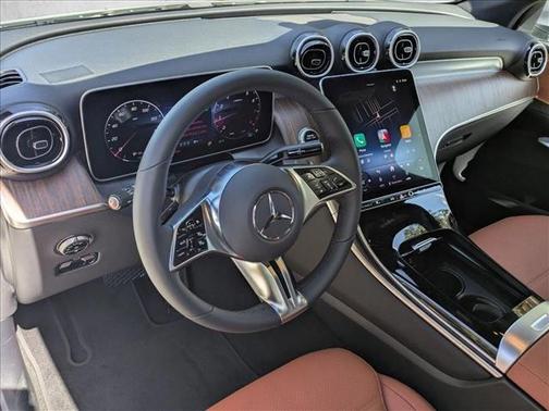 2026 Mercedes-Benz GLC 300 Base