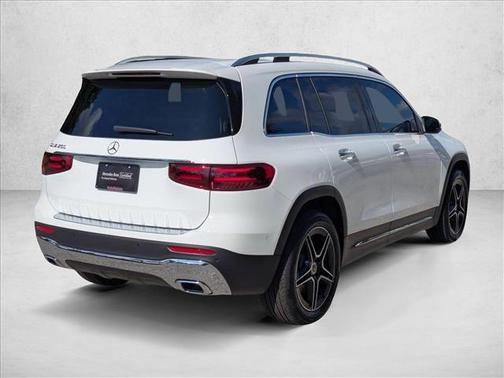 Polar White 2026 Mercedes-Benz GLB 250 Base