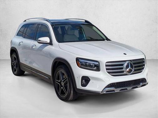 Polar White 2026 Mercedes-Benz GLB 250 Base
